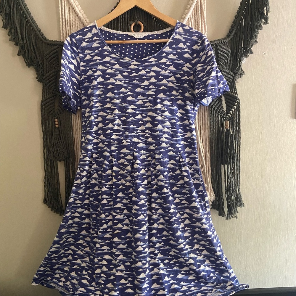 Blue and White Cloud Pattern Dress
